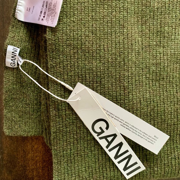 Ganni Large Green Wool-Blend Scarf, NWT - Picture 2 of 4